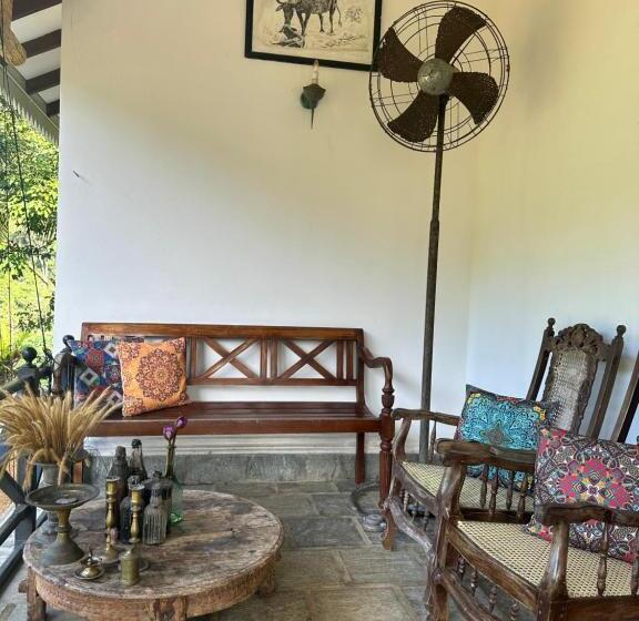 リゾートホテル Jansen’s Bungalow Sinharaja Rainforest Retreat