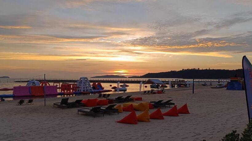 Курорт Summer Bay Beach Club & Cabins Sihanoukville By Preference