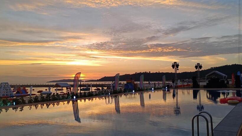 Курорт Summer Bay Beach Club & Cabins Sihanoukville By Preference