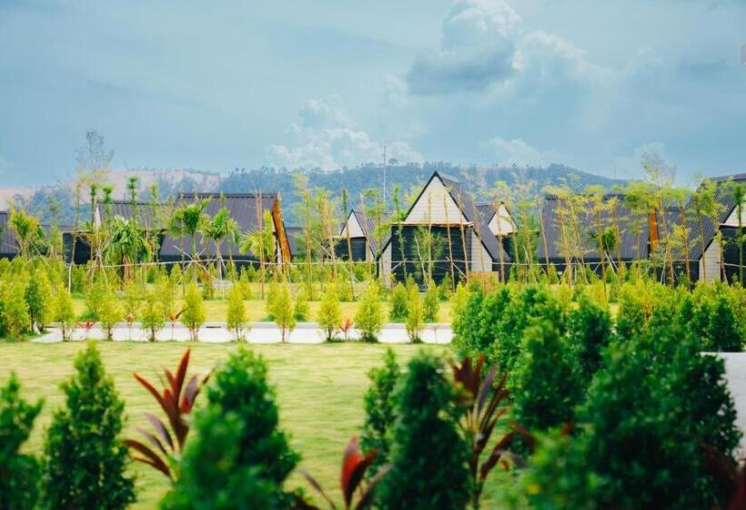 リゾートホテル Summer Bay Beach Club & Cabins Sihanoukville By Preference