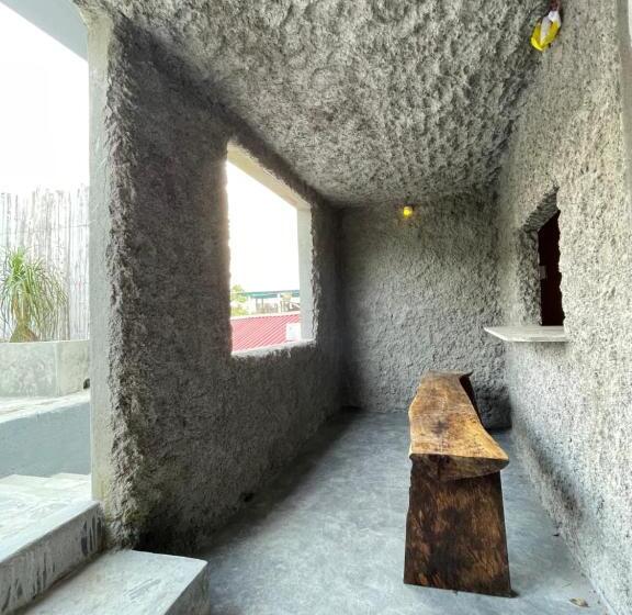 Rilassare Stays Hostel