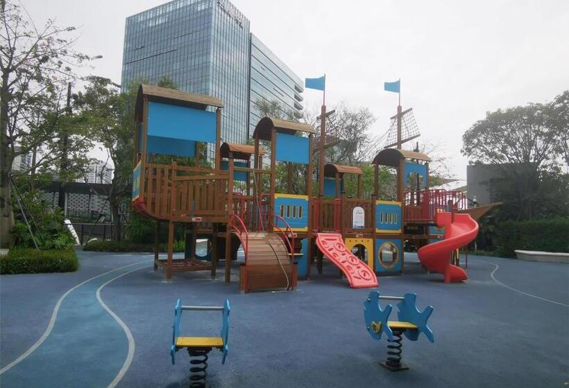 Royal Executive Apartment, Shenzhen World Exhibition & Convention Center, Nearby Shenzhen World Nort