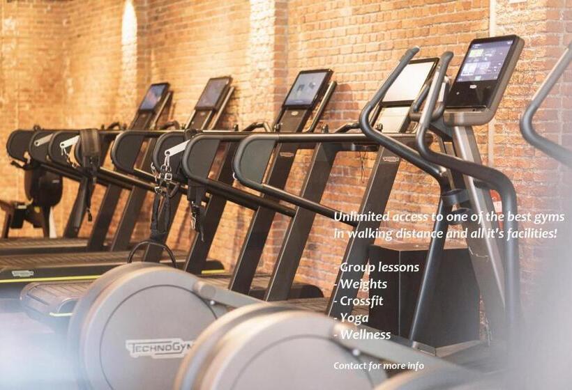 Sleep Inn   Palace Apartments