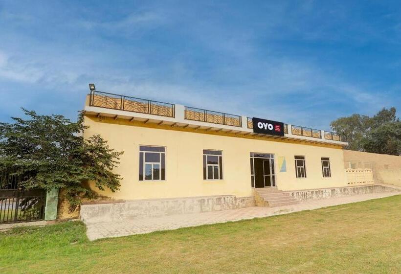 Spot On Hotel Happy Moonlight