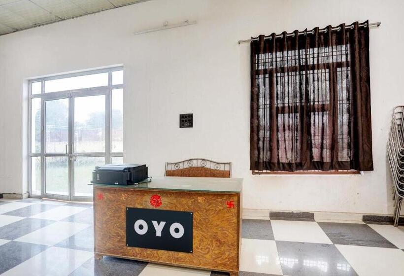 Spot On Hotel Happy Moonlight