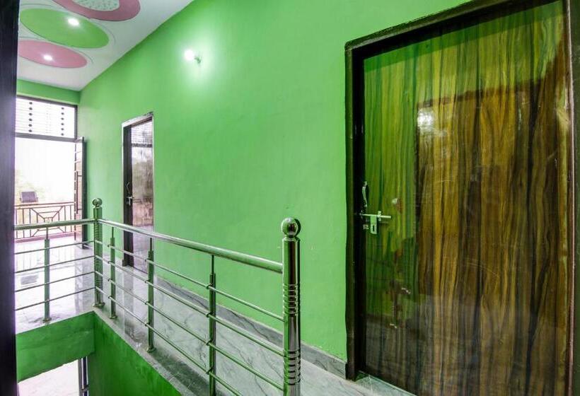 Spot On Milan Garden Hotel And Restaurant