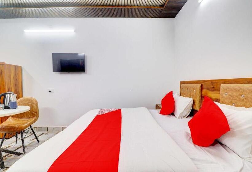 فندق Cg Inn Pool Rooftop