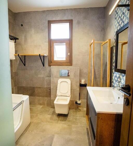 Tabebuia Spa And Safari Resort