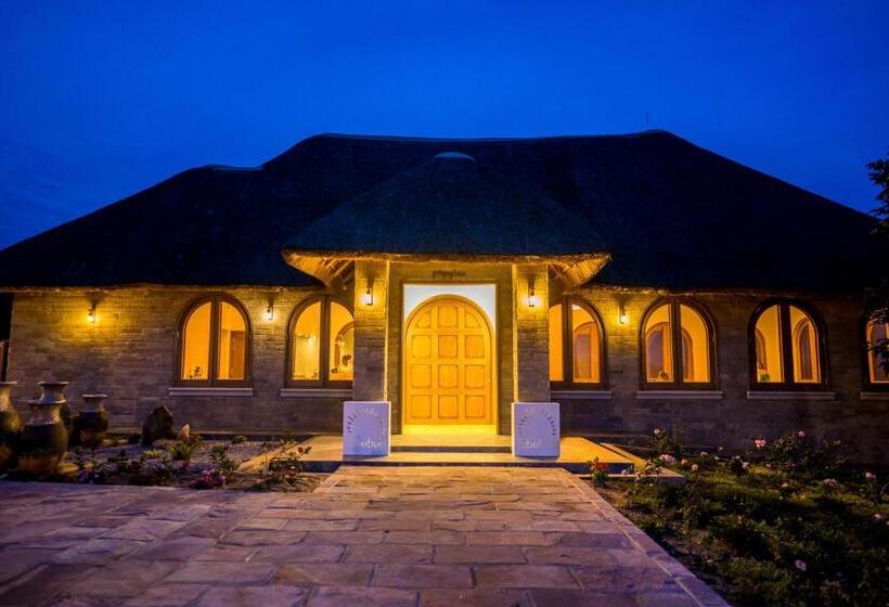 Tabebuia Spa And Safari Resort