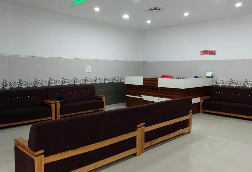 The Rai’s Palace Hotel And Banquet