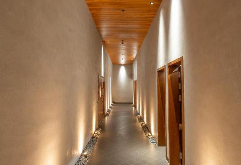 The valle by Kondody Hotels