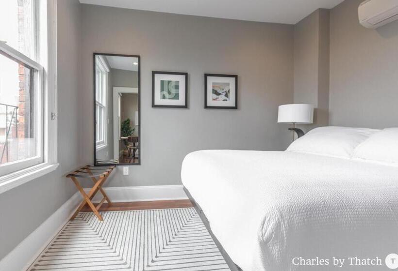 J Miller Flats By Thatch