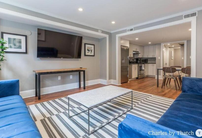 J Miller Flats By Thatch