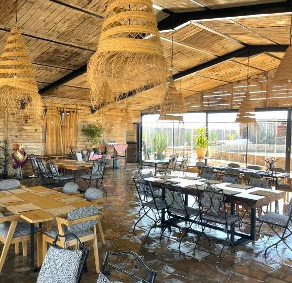 فندق صغير Bio Et Bois  Luxury Bio Farm