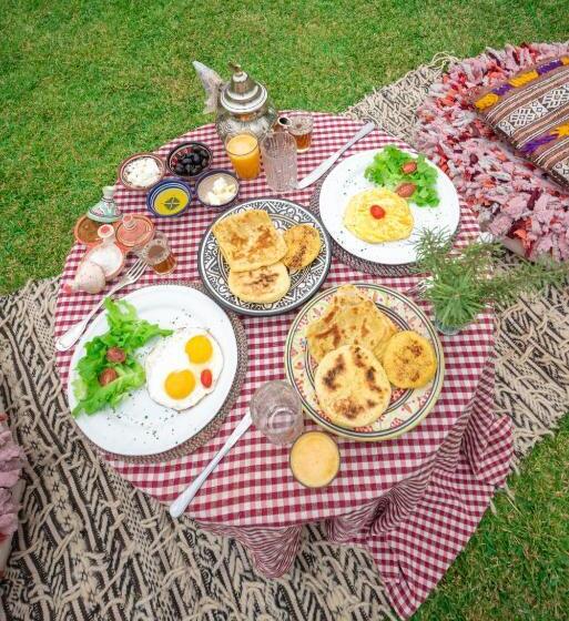 فندق صغير Bio Et Bois  Luxury Bio Farm