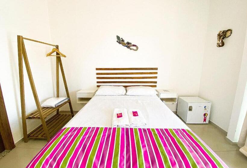 הוסטל Pousada Villa Egregora