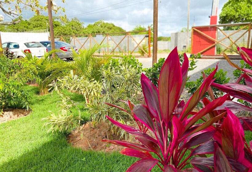 הוסטל Pousada Villa Egregora