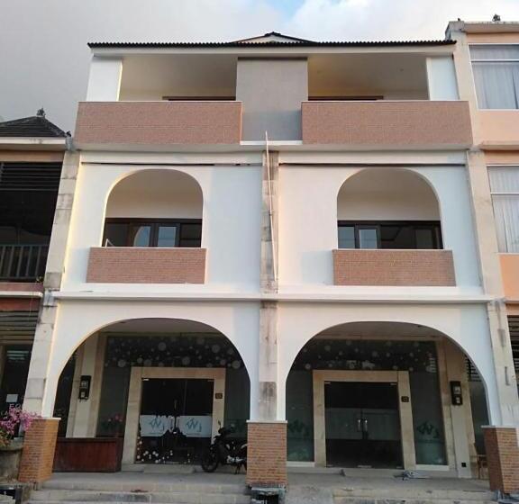 Общежитие Rumah Wj Rooms And Suites