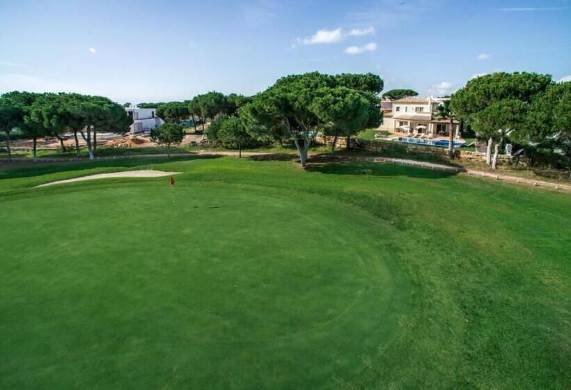 ユースホステル Villa Palm Golfe, Fantastic House On Vila Sol Course, Kids Pool, Aircon