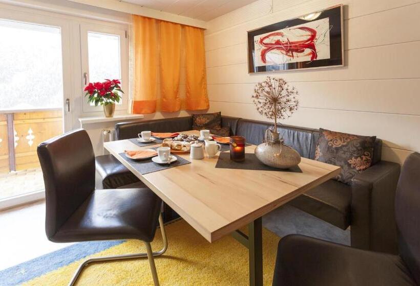 مبيت وإفطار Appartement Zint