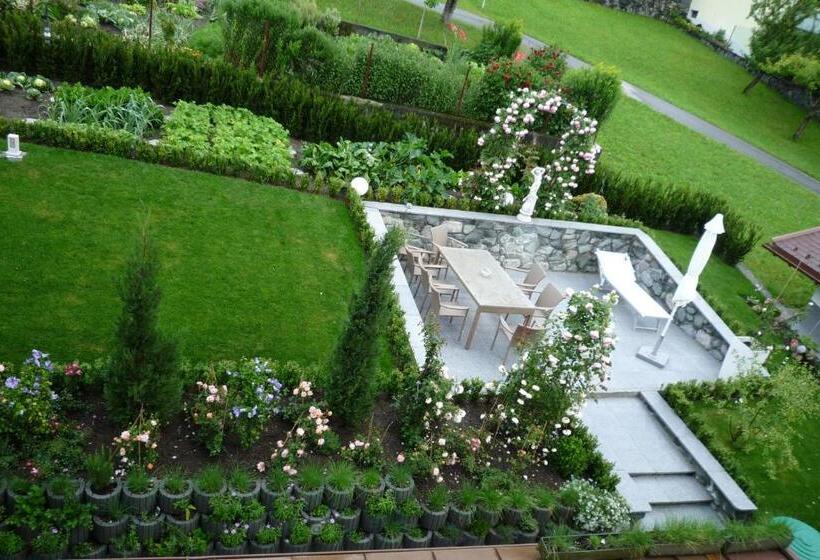 مبيت وإفطار Appartement Zint