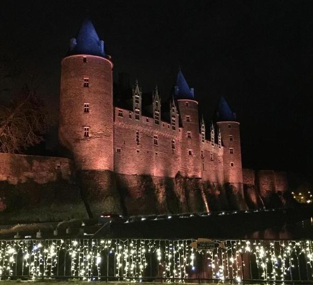 住宿加早餐  Une Nuit Chez Une Artisane