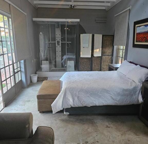 住宿加早餐  Castle Home