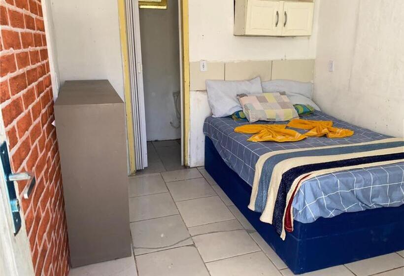 민박 Itajai Quartos E Suites