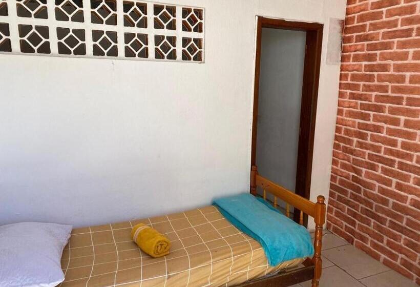 민박 Itajai Quartos E Suites