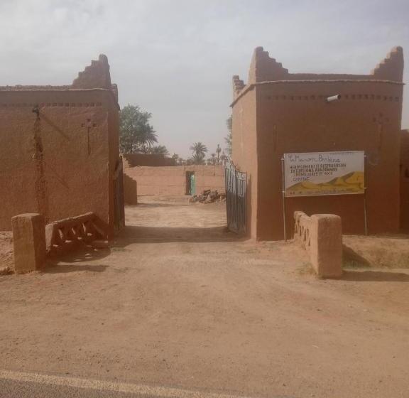 تختخواب و صبحانه La Maison Berbère