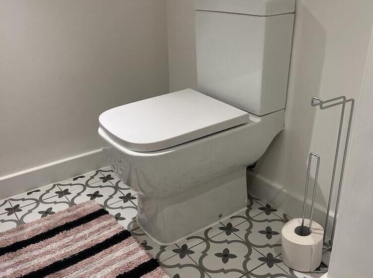 مبيت وإفطار Startop Farmhouse