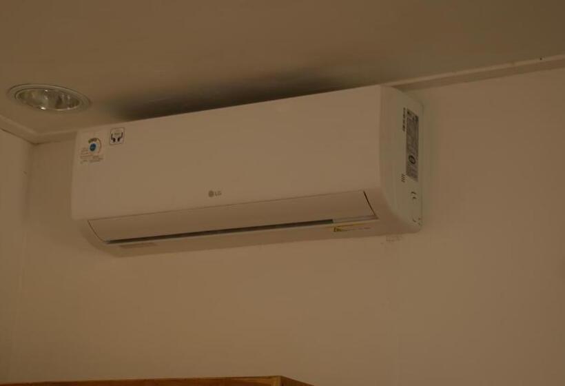 ベッドアンドブレックファースト Sunset Bungalow