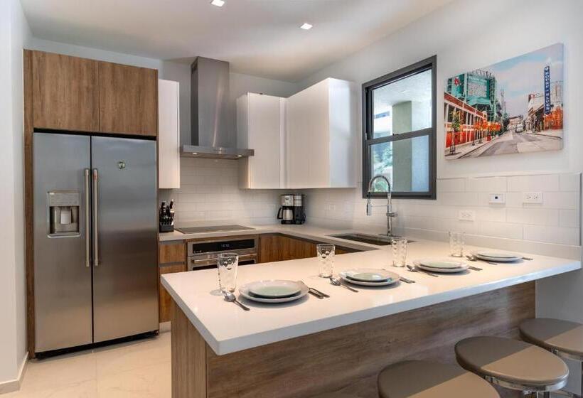 Bocobay Wariruri Condos