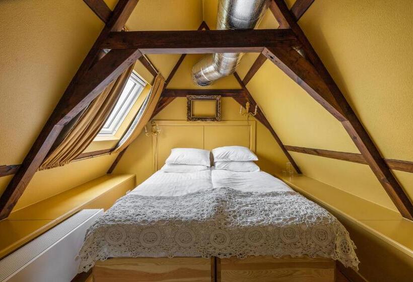 Boutique Hotel Jongwijs Westzaan