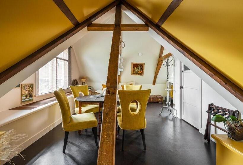 Boutique Hotel Jongwijs Westzaan