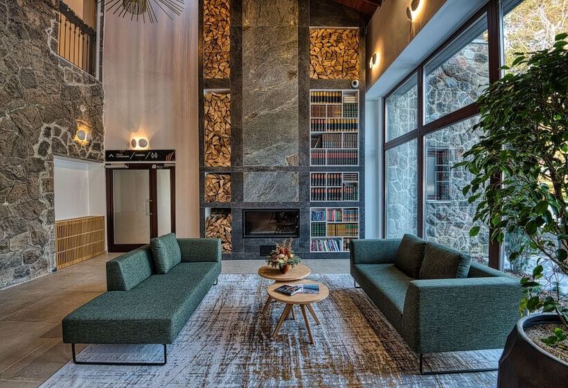 Cardoner Hotel és Konferenciaközpont