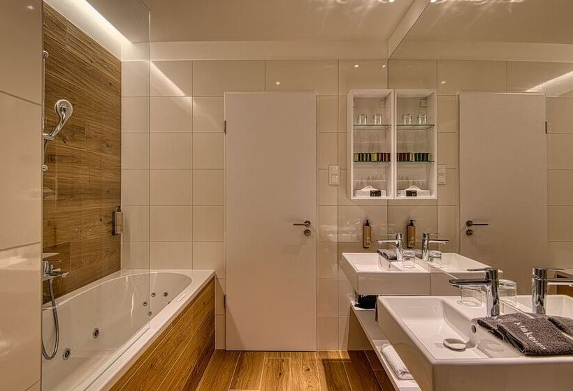 Cardoner Hotel és Konferenciaközpont