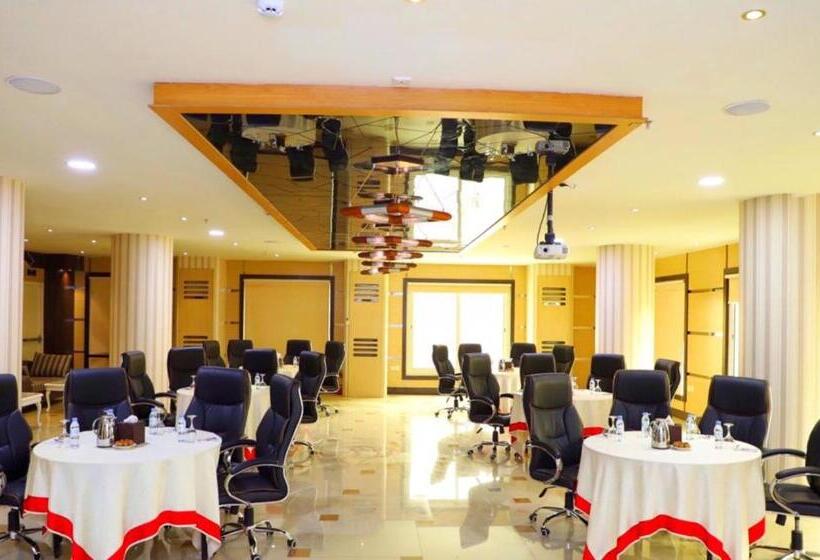 Cheerful Hotel Al Rass فندق شيرفل الرس