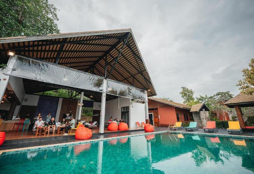 Chill Inn Samui Hostel And Restaurant