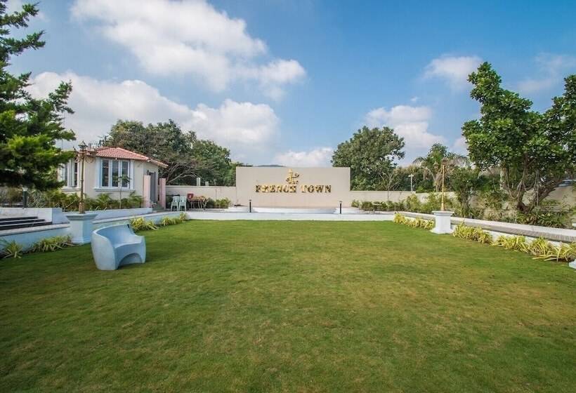 Csr Landmark Resorts