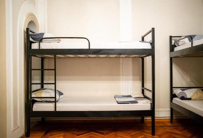 Flora Music & Art Hostel