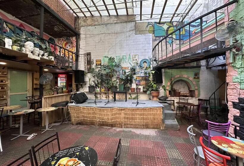 Flora Music & Art Hostel