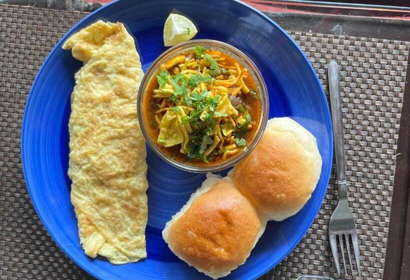 בית מלון כפרי Aranya Phansad Resort