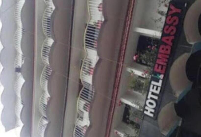 בית מלון כפרי Balaji Patna Bihar