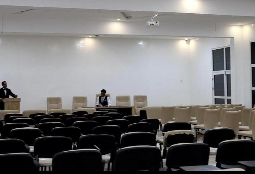 فندق Capblancvillagetouristique