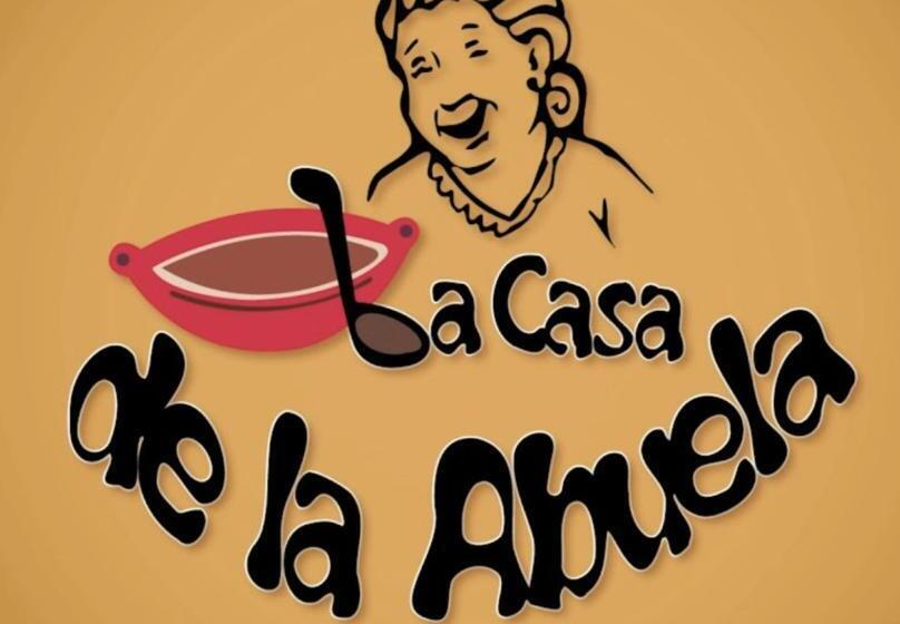 هتل Casa De La Abuela Celica