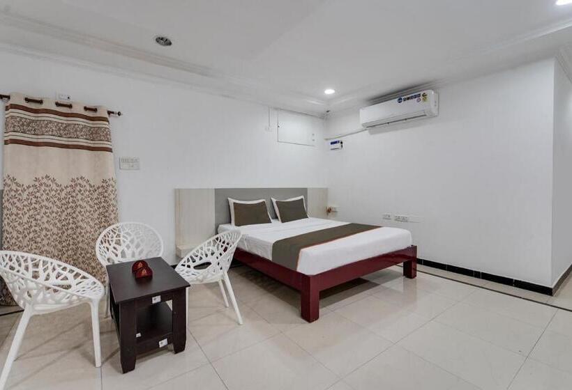 Отель Collection O Mahika Homestay