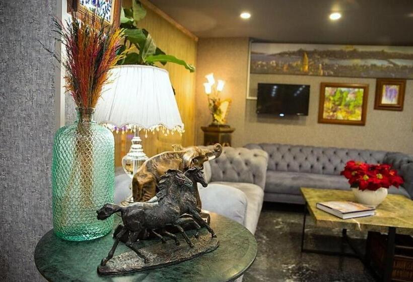 酒店 Deluxe Rooms & Suites By Wisteria