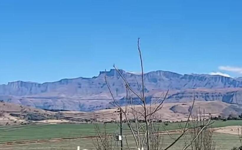 فندق Drakensberg Rise Retreat