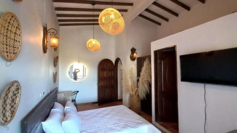 בית מלון כפרי Ecoluxe